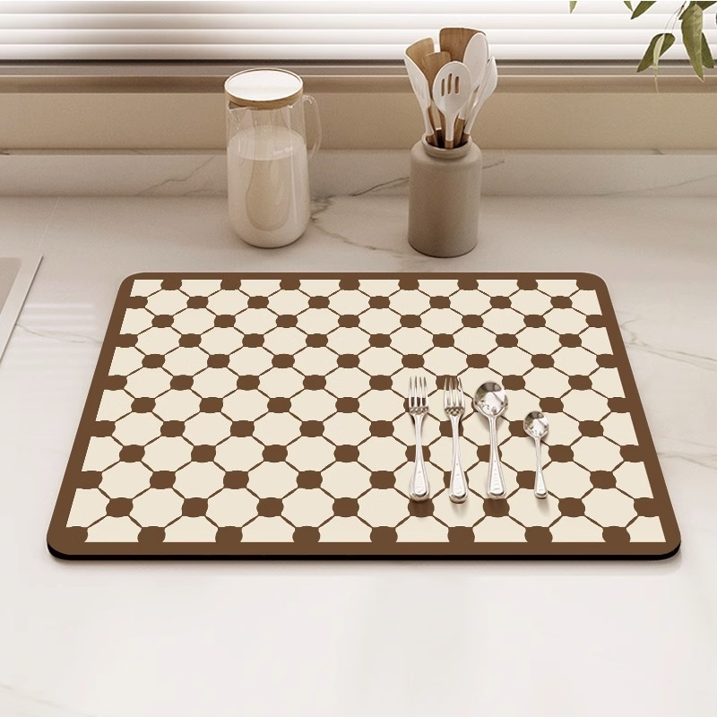 Lihtne köögi äravoolumatt, tööpinnale mõeldud diatomi muda imav matt, baarileti libisemisvastane kohvimatt, soojusisolatsioon, põletusvastane alusmatt