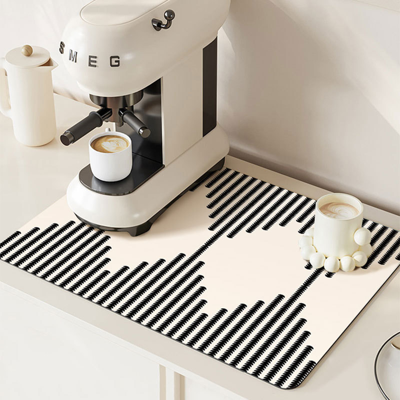 Lihtne köögi äravoolumatt, tööpinnale mõeldud diatomi muda imav matt, baarileti libisemisvastane kohvimatt, soojusisolatsioon, põletusvastane alusmatt