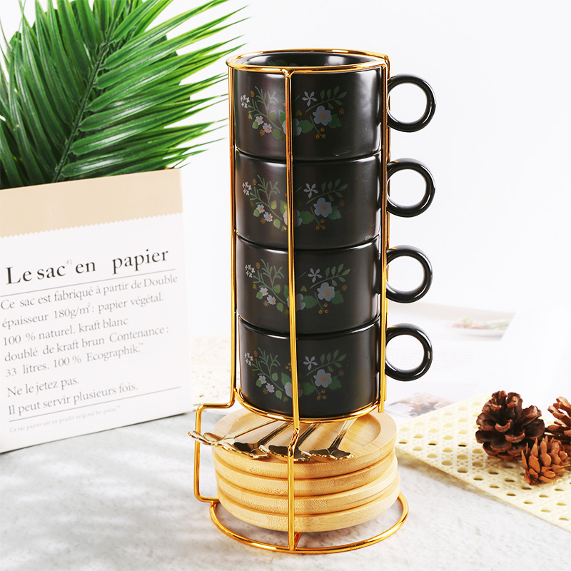 Loominguline keraamiline tassihoidik, raudraamiga virnastatud tass, Euroopa kruus, piiriülene kohvitass, kinkekomplekt