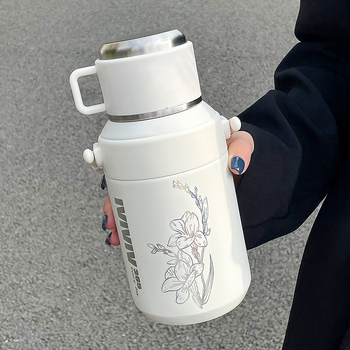 Termoskruus, kõrge värviväärtusega naiste välistingimustes kasutatav spordikann, 316 roostevabast terasest, suure mahutavusega laste veekruus, kuum pott