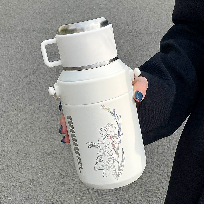 Termoskruus, kõrge värviväärtusega naiste välistingimustes kasutatav spordikann, 316 roostevabast terasest, suure mahutavusega laste veekruus, kuum pott