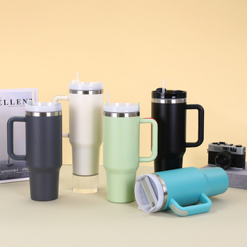 Διασυνοριακό ποτήρι αυτοκινήτου 304 από ανοξείδωτο ατσάλι 40oz δεύτερης γενιάς, μεγάλης χωρητικότητας, φορητό θερμός, με λαβή από καλαμάκι για πάγο