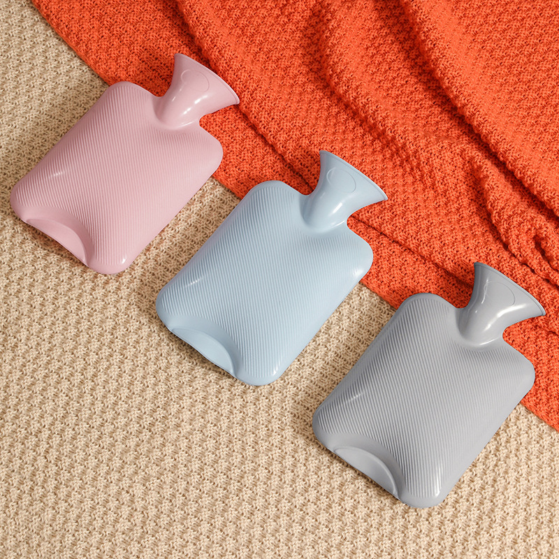 Pliušinis karšto vandens maišelis, vandens pripildymas, šiltas pilvas, šiltas vandens maišelis, vandens pripildymas, mielas animacinis filmas, šilta lova, šiltas juosmuo, sprogimui atsparus PVC, šiltos rankos.