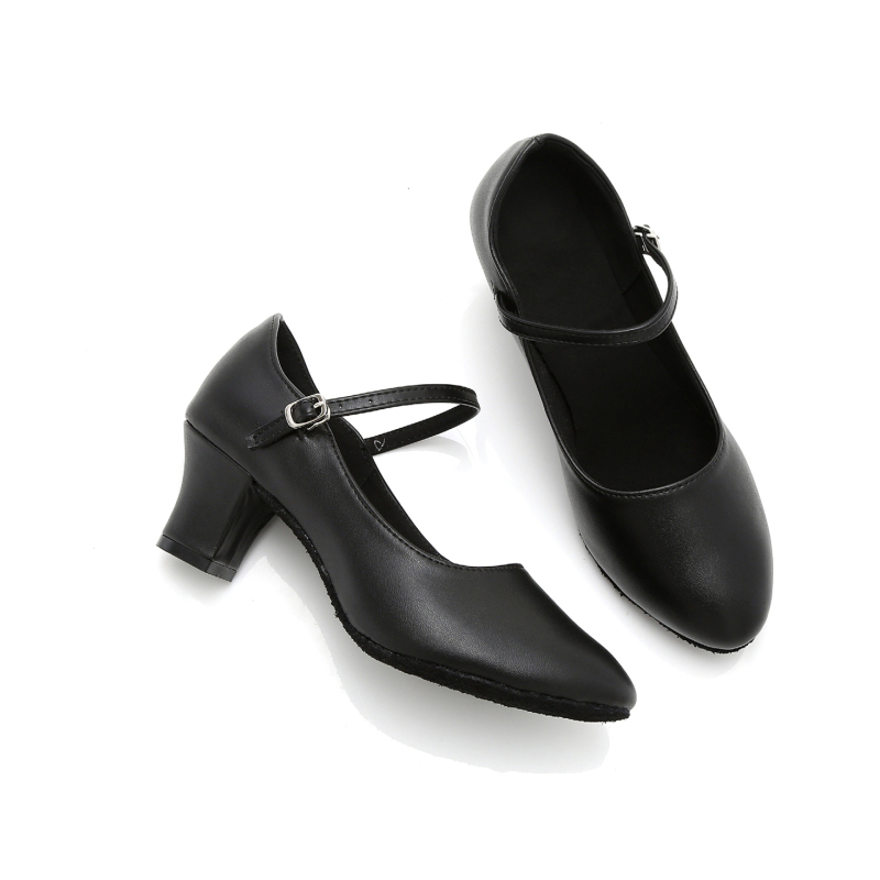 Moteriški modernūs šokių bateliai „Crossborder Amazon“ juodi, vidutinio storo kulno, šokių bateliai su viena dirželiu ir sagtimi.