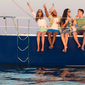 Jaunas gumijas laivas iekāpšanas kāpnes, piepūšamās laivas palaišanas kāpnes, saliekamās piekaramās kāpnes, jahtas sānu daudzkrāsainas mīkstas kāpnes