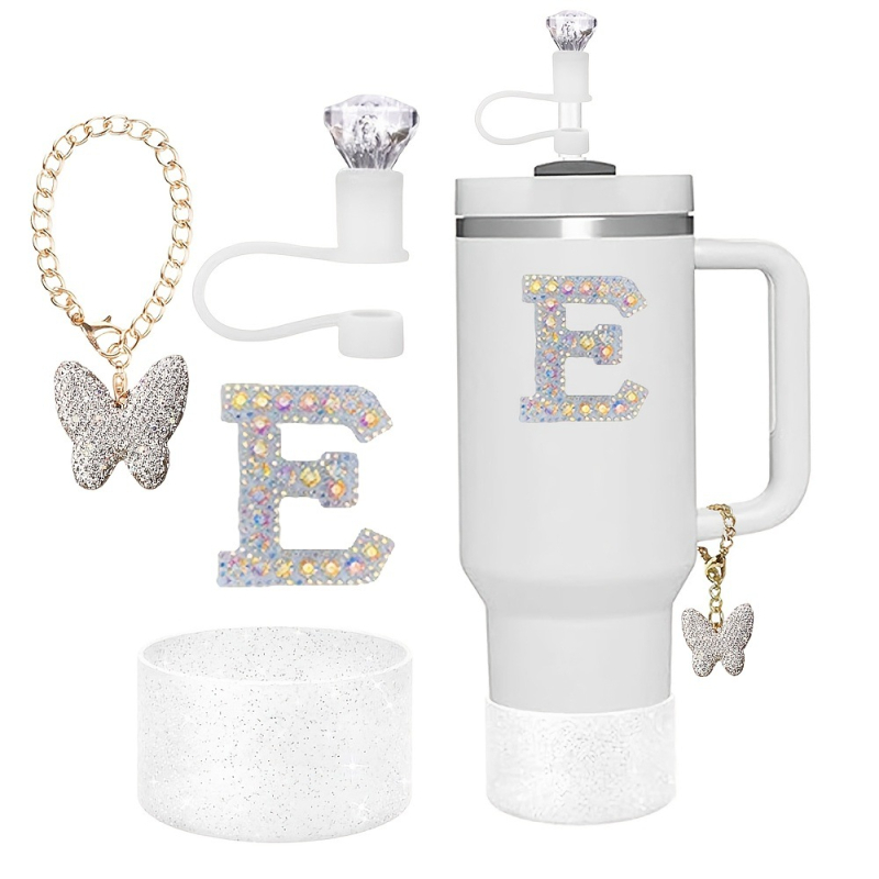 Amazon Vânzare Fierbinte Diamant Paie Praf Capac Stralucitor Diamant Fluture Breloc Pandantiv Silicon Cup Set Alfabet Autocolant