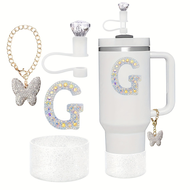 Amazon Vânzare Fierbinte Diamant Paie Praf Capac Stralucitor Diamant Fluture Breloc Pandantiv Silicon Cup Set Alfabet Autocolant