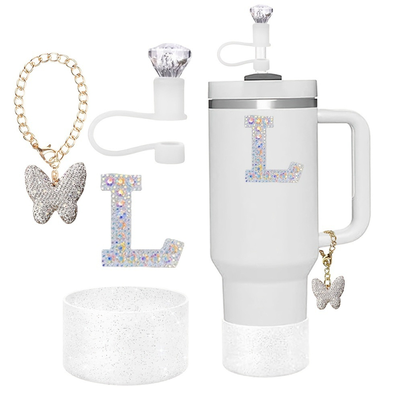 Amazon Vânzare Fierbinte Diamant Paie Praf Capac Stralucitor Diamant Fluture Breloc Pandantiv Silicon Cup Set Alfabet Autocolant