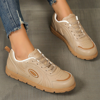 Διασυνοριακά μεγάλα μεγέθη casual δερμάτινα αναπνεύσιμα γυναικεία παπούτσια σανίδων 2024 τεσσάρων εποχών νέα λευκά αθλητικά παπούτσια με χοντρή σόλα χονδρικής