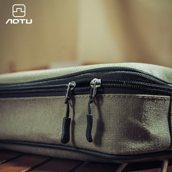 Välistingimustes kasutatavate söögiriistade ja köögitarvete komplekt, telkimisvarustus, kaasaskantav hoiukott, köögitarbed, lauanõud, pikniku- ja telkimiskott, tühi kott