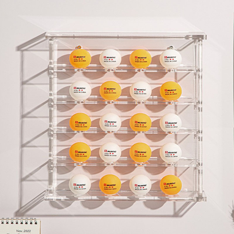 Tarpvalstybinis permatomas prie sienos montuojamas akrilinis golfo kolekcijos ekrano laikymo dėžės stovas, porėtas rutulinis ekrano laikymo dėžė