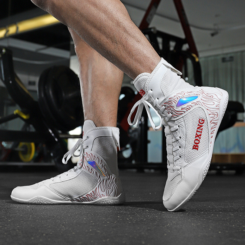 Bokso bateliai vyrams ir moterims, aukšti viršutiniai kovos bateliai, specialūs bateliai, skirti fitnesui patalpose, imtynių bateliai, profesionalūs laisvosios kovos bateliai.