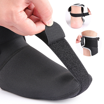 Νάρθηκας πτώσης ποδιών με ελαστική στερέωση, νυχτερινή χρήση, κάλτσες με κλιπ για διευθετήσιμη υποστήριξη, διαμορφωτής σφηνών πτώσης ποδιών για εκπαίδευση