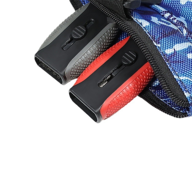 Prenosná čistiaca kefa dva v jednom, dodávatelia cezhraničných výrobcov, čistiaca kefa na golfové palice, výrobcovia čistiacich kefiek na mieste