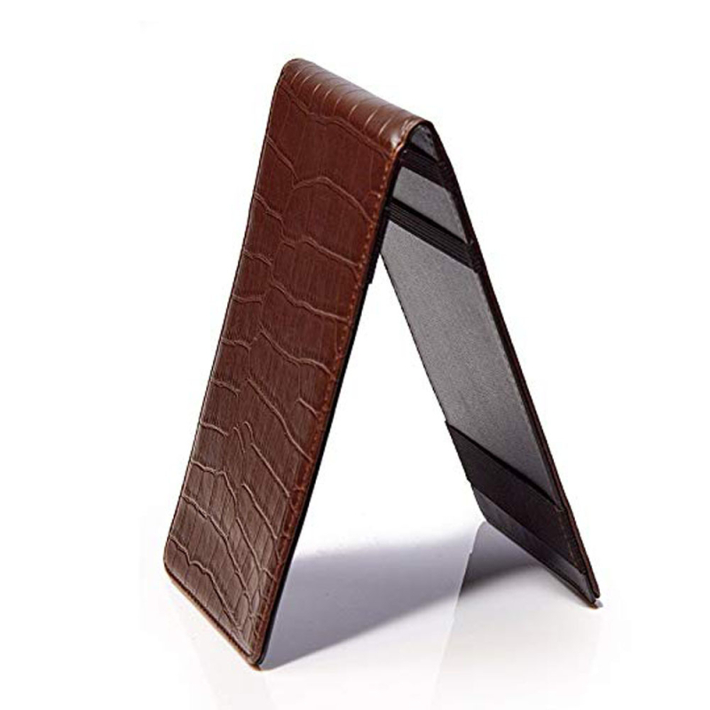 Nauja golfo rezultatų knygelė su odiniu viršeliu, golfo rezultatų knygelė su odiniu viršeliu, golfo rezultatų knygelė gali būti sukurta su logotipu.