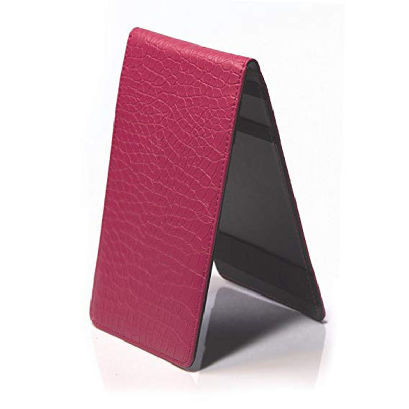 Nauja golfo rezultatų knygelė su odiniu viršeliu, golfo rezultatų knygelė su odiniu viršeliu, golfo rezultatų knygelė gali būti sukurta su logotipu.