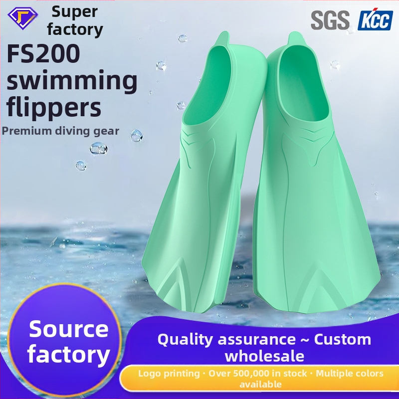 Silikoniniai plaukmenys, pritaikyti spalvotiems nardymo krūtine plaukmenims, skirti vaikų laisvojo nardymo treniruotėms