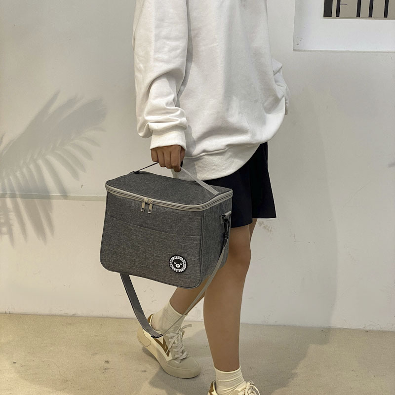 Kohandatud isolatsioonikott lõunasöögikott käekott alumiiniumfooliumiga paksendatud suure mahutavusega lõunasöögikott lõunasöögikott lõunakarbi piknikukott