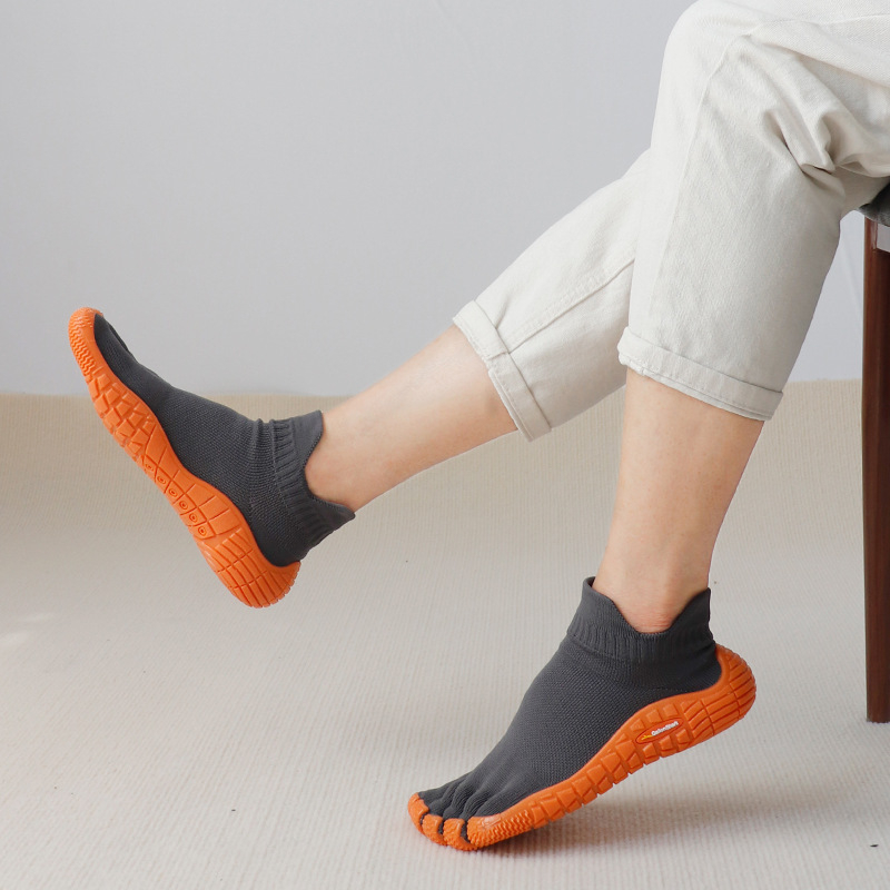 „Goren Shark“ fitneso bateliai namams, jogos bateliai, minkštas padas, lengvi, neslystantys bateliai namams, moteriški šokių treniruočių bateliai.