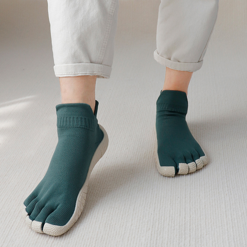 „Goren Shark“ fitneso bateliai namams, jogos bateliai, minkštas padas, lengvi, neslystantys bateliai namams, moteriški šokių treniruočių bateliai.