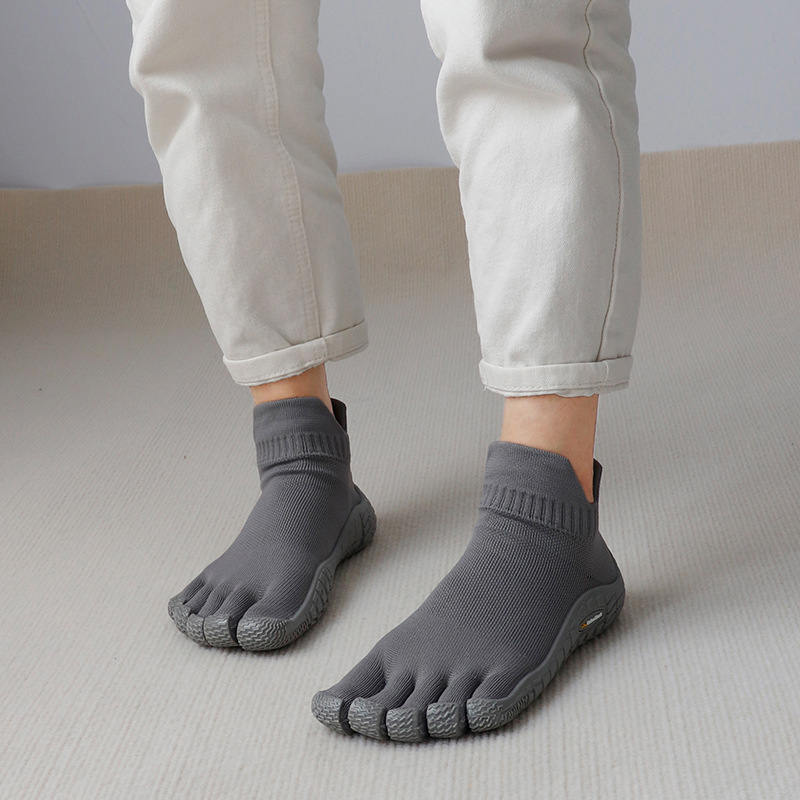 „Goren Shark“ fitneso bateliai namams, jogos bateliai, minkštas padas, lengvi, neslystantys bateliai namams, moteriški šokių treniruočių bateliai.