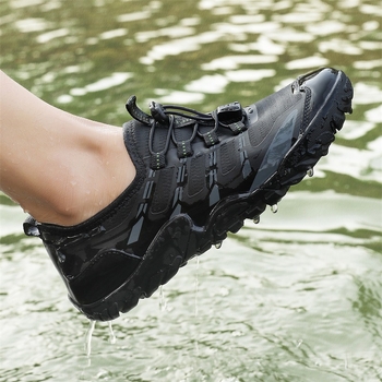 Piiriülesed uued õues kasutatavad kahlamisjalatsid, libisemiskindlad, hingavad, laiad, viimase väljaande mägironimisjalatsid laos, hulgimüük