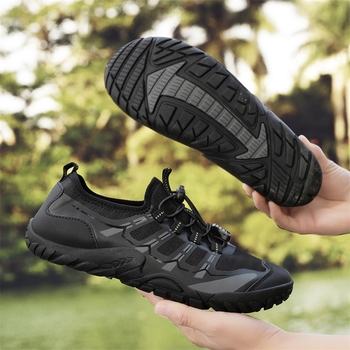 Piiriülesed uued õues kasutatavad kahlamisjalatsid, libisemiskindlad, hingavad, laiad, viimase väljaande mägironimisjalatsid laos, hulgimüük