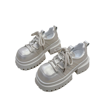 Kis magasságú, növekvő fűzős, kis bőrcipő 2025 tavaszi új, mindenféle mérkőzésre alkalmas, retró brit stílusú, vastag aljú szoknya, egyrétegű női cipő