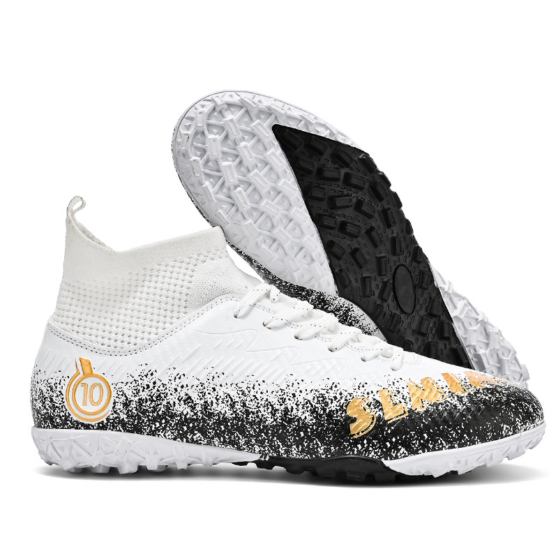 Aukštakulniai futbolo bateliai, ilgi nagai, nulūžę nagai, FG sportbačiai, vyriški ir moteriški studentai, universiteto miestelio sportininkai, vejos treniruočių bateliai, didmeninė prekyba.