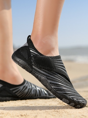 Kahlamis- ja jõesuusakingad paaridele, paljajalu rannakingad sportimiseks ja mängimiseks, kiiresti kuivavad kingad, sukeldumis- ja ujumiskingad matkamiseks