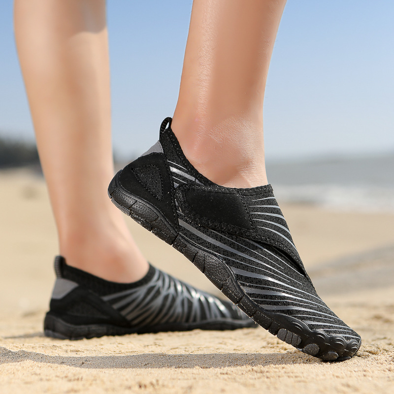 Kahlamis- ja jõesuusakingad paaridele, paljajalu rannakingad sportimiseks ja mängimiseks, kiiresti kuivavad kingad, sukeldumis- ja ujumiskingad matkamiseks