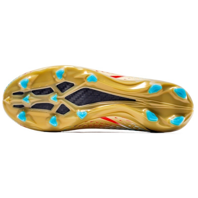 Didmeninė prekyba tarpvalstybine užsienio prekyba aukštakulniais futbolo bateliais, ilgais, nulūžusiais nagais, „Amazon“ vyriški ir moteriški futbolo bateliai, žolės, studentų treniruočių bateliai.