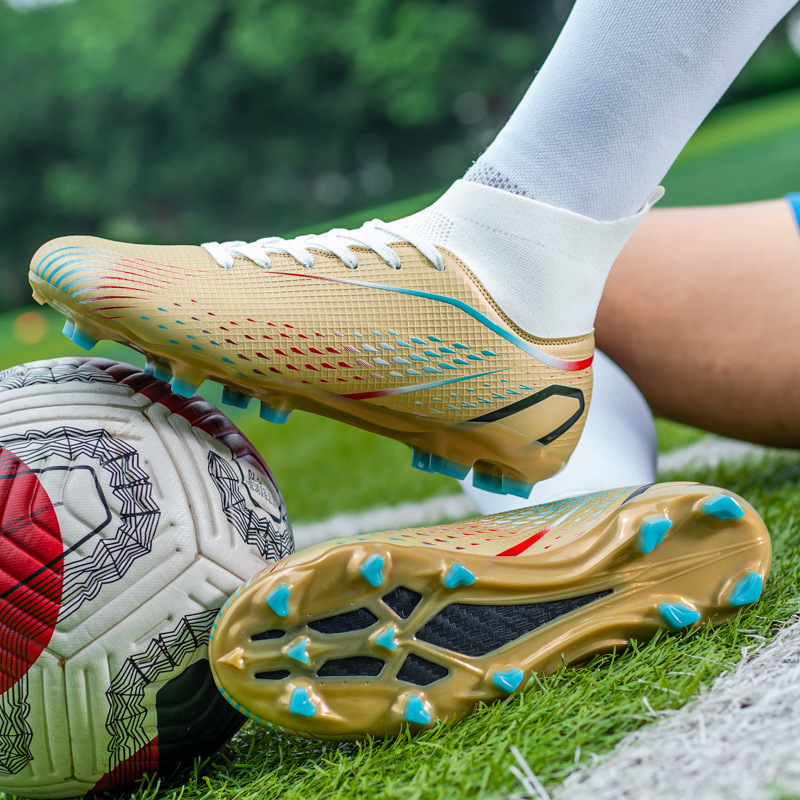 Vairumtirdzniecības pārrobežu ārējās tirdzniecības augstpapēžu futbola apavi ar gariem, nolūzušiem nagiem, Amazon vīriešu un sieviešu futbola apavi zāles studentu treniņu apavi
