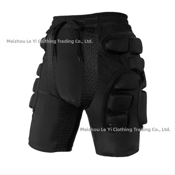 Paksendatud suusa- ja kukkumisvastased püksid Rulluisutamiseks mõeldud puusapüksid Uisutamiseks mõeldud kokkupõrkevastased püksid Löögineelavad kaitsmed Õues ratsutamiseks Põletikaitsed Küünarnukikaitsed