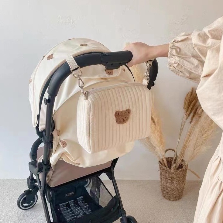 Koreai stílusú anyuka táska, baba autóba akasztható táska, multifunkcionális anya-baba táska, babamackó tárolótáska, babasétálós műtárgy tárolótáska