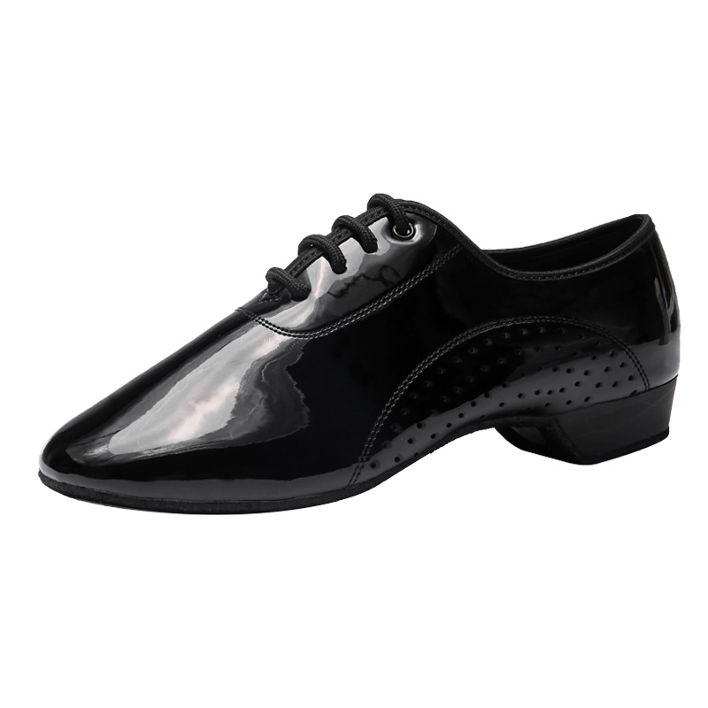 Šaunios spalvos „Betty“ vyriški modernūs šokių bateliai, dažyto paviršiaus šokių bateliai, ryškios odos šokių bateliai, kvadratiniai šokių bateliai, jūreivių šokių bateliai, pramoginių šokių bateliai.