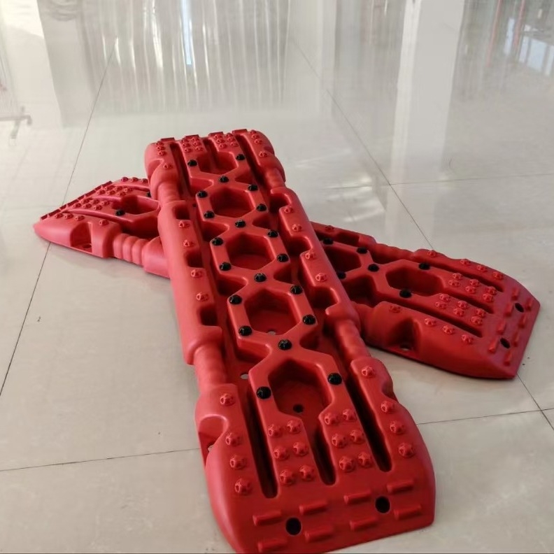 Karštai parduodama tarpvalstybinė automobilių visureigio lauko apsauga nuo spąstų, sniego nuosėdų, savitarnos gelbėjimo lenta, avarinė neslystanti pabėgimo lenta