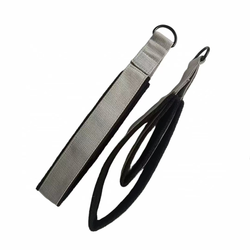 Sandėlyje yra dvipusis žiedas jogai, pilatesui, čiurnos sagčiai, riešo dirželiui, apyrankei, peties dirželiui, aksesuarams, sportui.