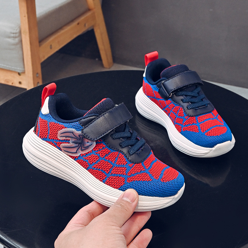 Bērnu apavi no sieta, elpojoši, 2025. gada jauni zēnu apavi, multfilmu apavi, bērnu apavi, pārrobežu tirdzniecība ir izdota.