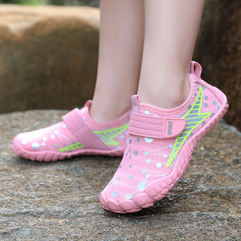 Határokon átnyúló gyermek szabadtéri cipők lányoknak, csúszásgátló strandcipők, fiúknak való kemping gázlócipők, gyorsan száradó, lélegző úszócipők