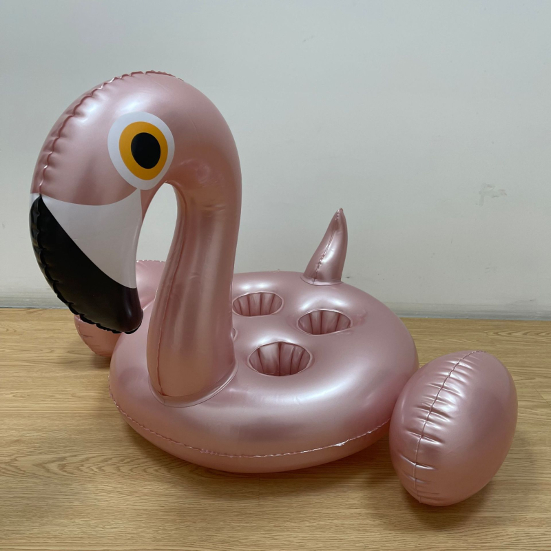 Pārrobežu noliktavā esošs piepūšams ūdens varavīksnes ledus bārs PVC daudzfunkcionāls dzērienu augļu ledus trauks Flamingo četru caurumu krūzīšu turētājs