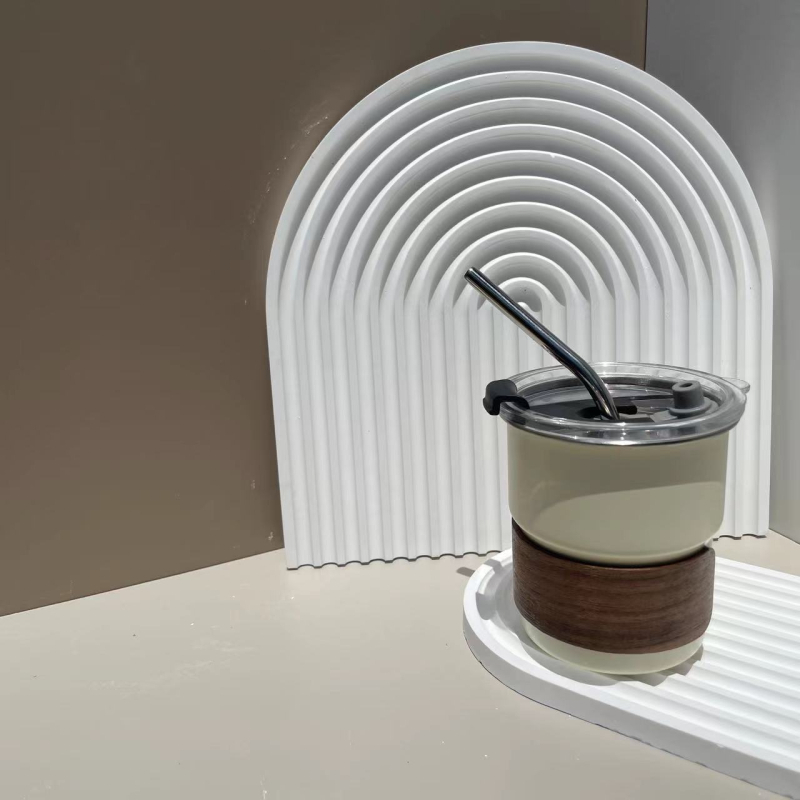 304 rozsdamentes acél kávéscsésze kültéri kempingcsésze felirattal, színes fogantyúval, lépcsős söröspohár