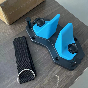 6-osaline suusa- ja lumelaua seinale kinnitatavate hoiuraamide komplekt - sobib igale lumelauale või lumelaua riistvarale