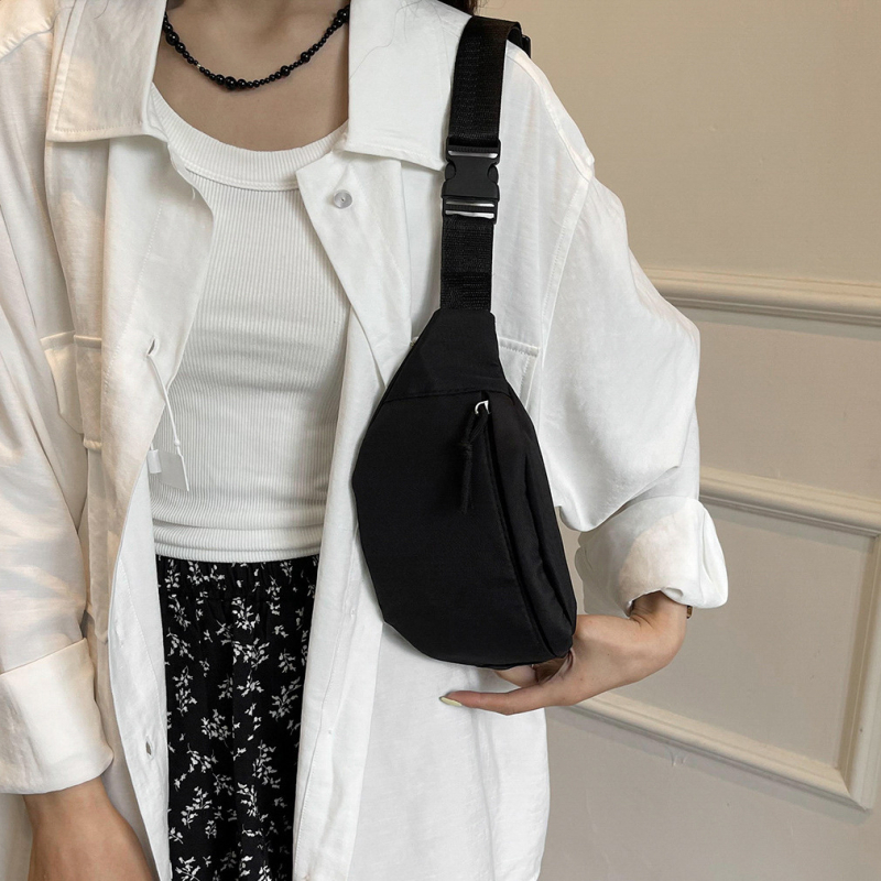 Jauna sieviešu jostas soma 2025 lielas ietilpības vienkārša tīras krāsas plecu soma vīriešu ikdienas krūšu soma moderna plecu soma