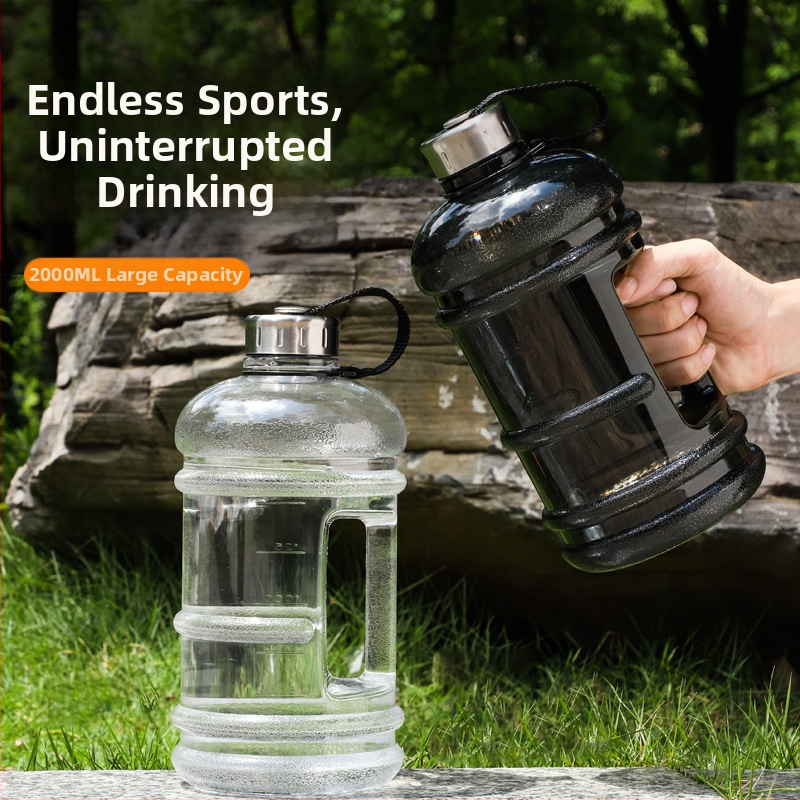 Határokon átnyúló szuper nagy kapacitású műanyag pohár nyári fitnesz hordozható kültéri vízforraló 2,2 literes szivárgásmentes tonnás hordó gallon vízforraló