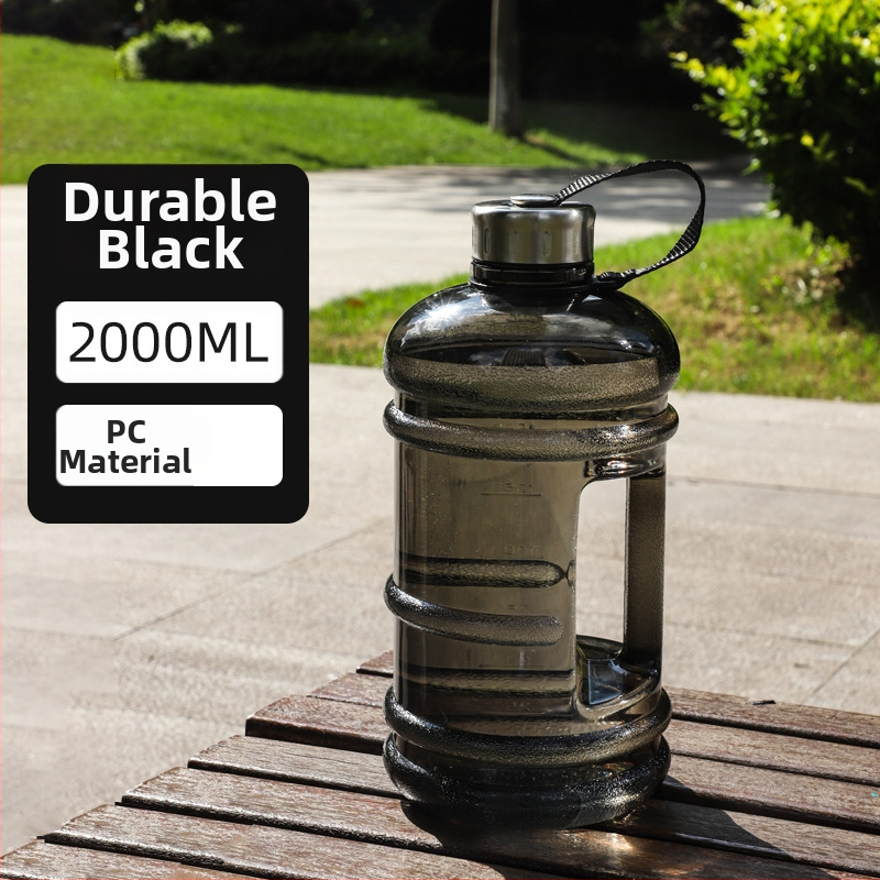 Határokon átnyúló szuper nagy kapacitású műanyag pohár nyári fitnesz hordozható kültéri vízforraló 2,2 literes szivárgásmentes tonnás hordó gallon vízforraló