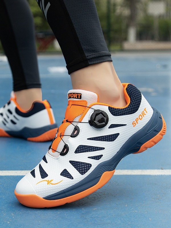 Spordijalatsid Libisemisvastased professionaalsed tossud Sulgpallijalatsid Unisex Lööke neelavad hingavad Ülikerged lauatennisejalatsid