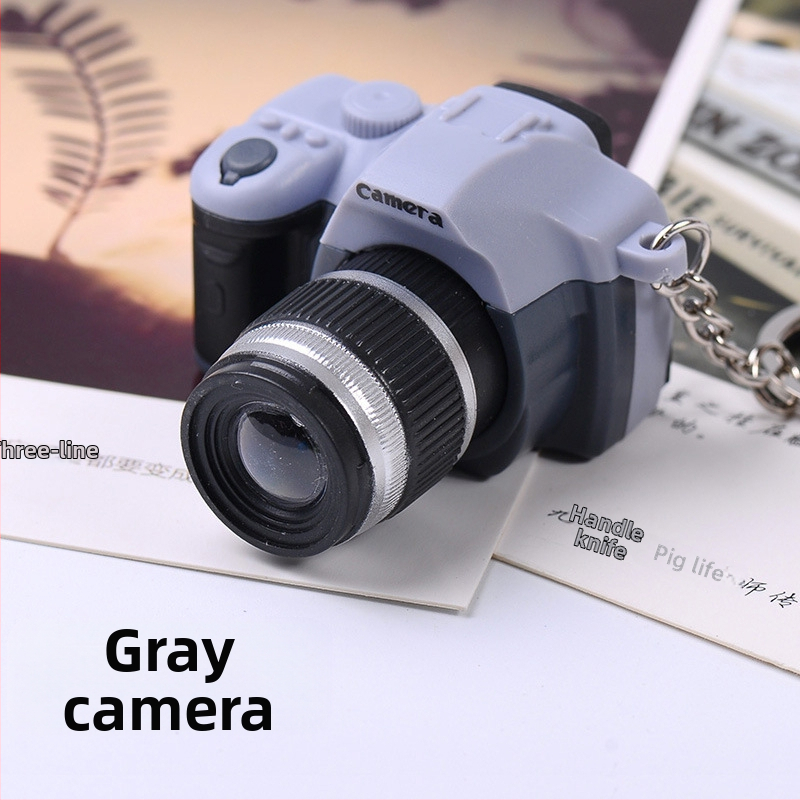 Kreatív LED fényű, világító hangszimulációs tükörreflexes fényképezőgép kulcstartó aranyos kulcstartó táska medál medál