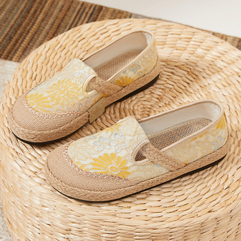 Γυναικεία Παπούτσια 2025 Καλοκαιρινά Νέα Παραδοσιακά Παπούτσια σε Στυλ Εθνικού Στυλ Γυναικεία Παπούτσια Hanfu Χονδρική Dropshipping Slip-On Αναπνέοντα Casual Παπούτσια