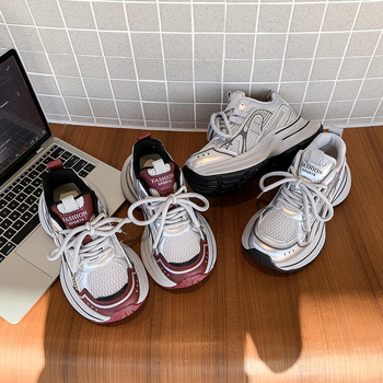 ασημένια παπούτσια torre παντεσπάνι γυναικεία πόδια μικρά 2025 νέα άνοιξη και φθινόπωρο εκρήξεις παχύ κάτω αυξημένο Joker casual sneaker